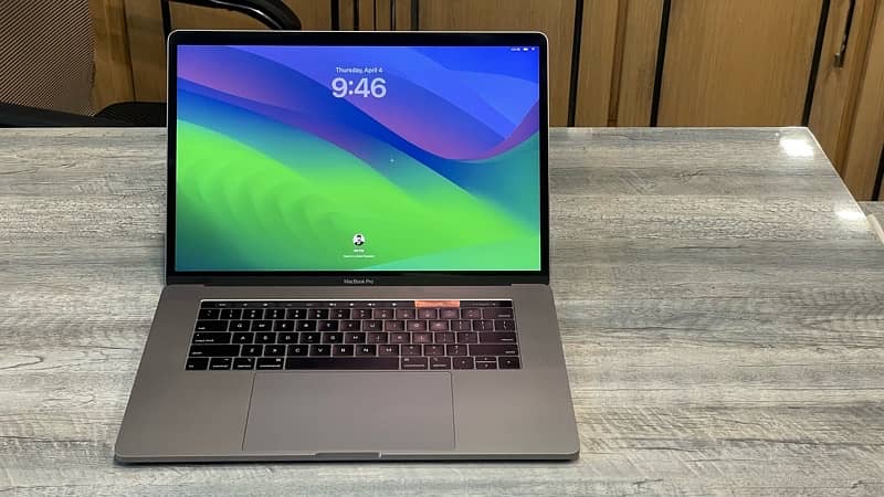 Macbook Pro 2019 i9 1