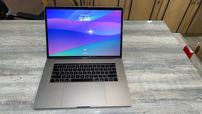 Macbook Pro 2019 i9 10