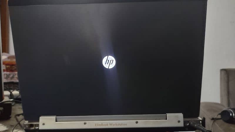 HP Elitebook 8570w Workstation Gaming laptop 3