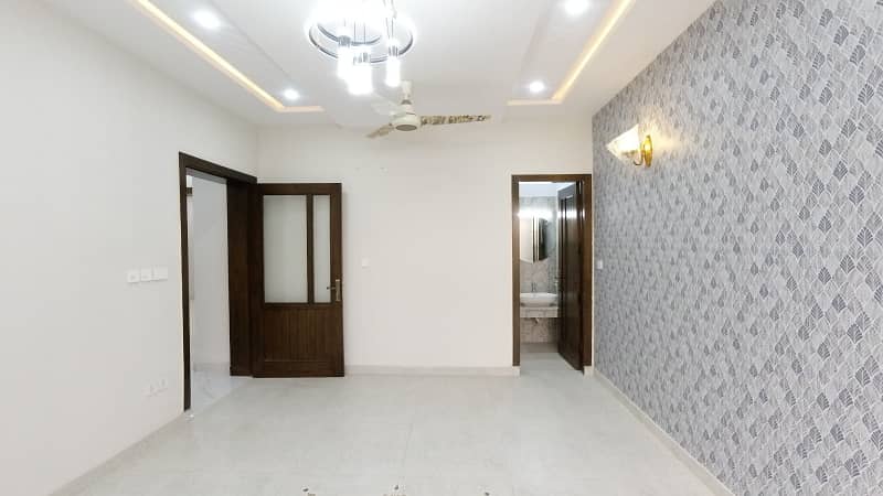 10 Marla House For Sale In Margalla View Housing Society In D17 Islamabad 24