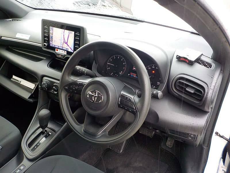 Toyota Yaris 2021 7