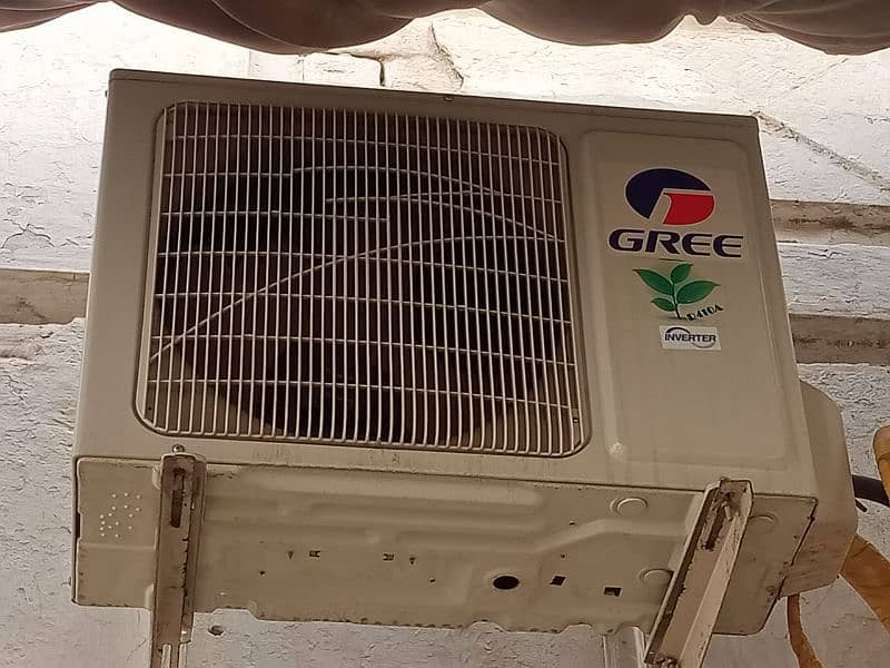 Gree Inverter 1 Ton New Condition A 1 Cooling 6