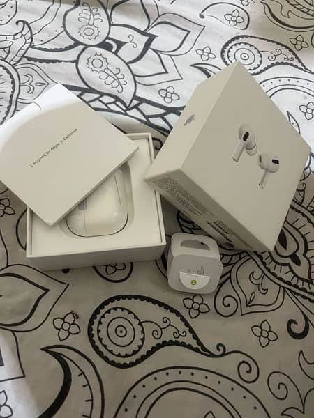 Apple AirPod Pro 2 Orignal 100% with Complete Box 4