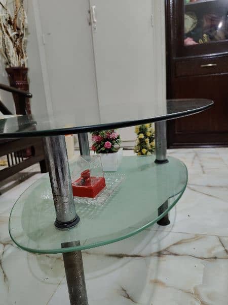 centre glass table 2
