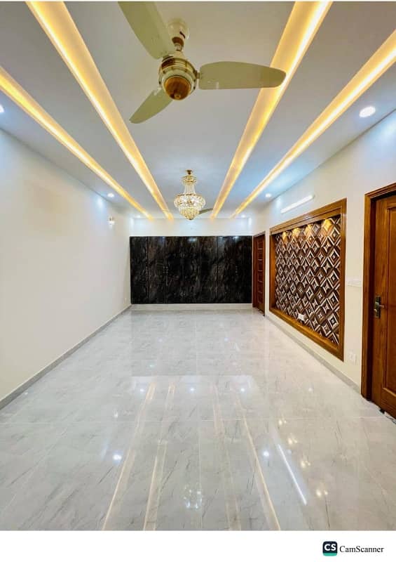 14 Marla New Beautiful Villa For Sale In G-13/3 Islamabad 12