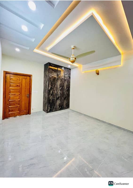 14 Marla New Beautiful Villa For Sale In G-13/3 Islamabad 16