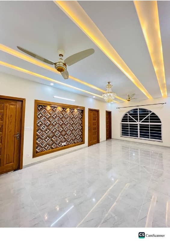 14 Marla New Beautiful Villa For Sale In G-13/3 Islamabad 17