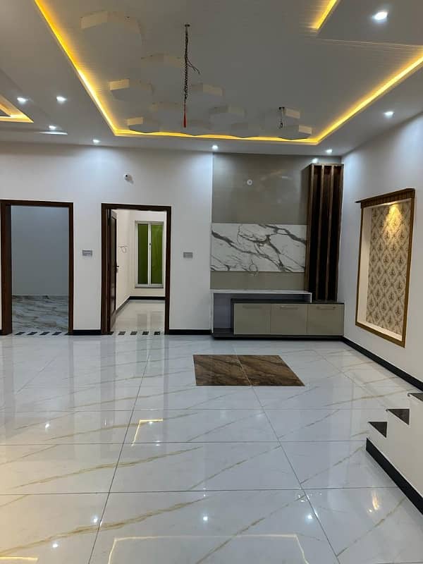6 Bed Room 5 Marla House For Sale In Sitara Gold City 17