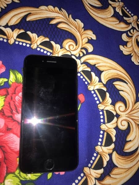 IPHONE SE 2020 PTA Approved fresh condition 3