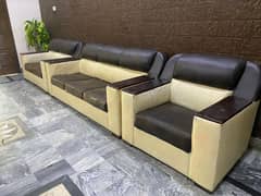 complete leather sofa set available for sell