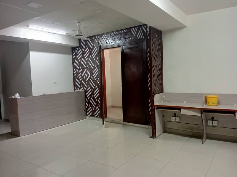 6 marla first floor commecial hall for rent on main pwd road 8