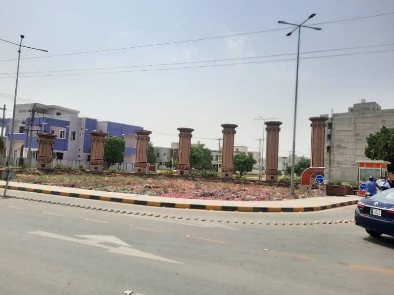 8 Marla Commercial Plot Situated In Canal Expressway For Sale 15