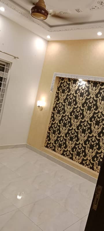 5 Marla house Available for rent in umer block bahria town lahore 2