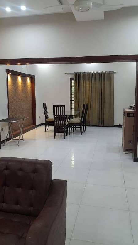 10 Marla full house available for rent in sector C Bahria Town Lahore 3