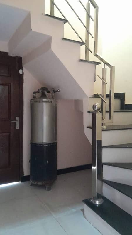 10 Marla full house available for rent in sector C Bahria Town Lahore 9