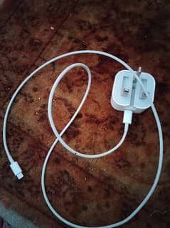 iphone charger all ok 0