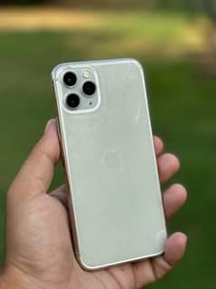 Iphone 11 pro 256GB Official PTA Approved with original box 0