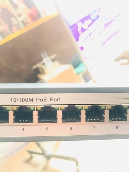 D Link 8 Port POE 100Mbs Network POE Switch 4
