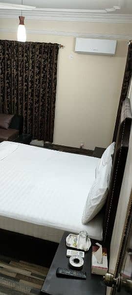 Guest House Luxury Rooms/Ac,Free Wifi & Parking Service 1