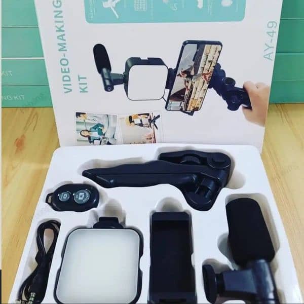 ALL IN ONE Vlogging Kit, Mobile Stand Video Making kit, with tri 7