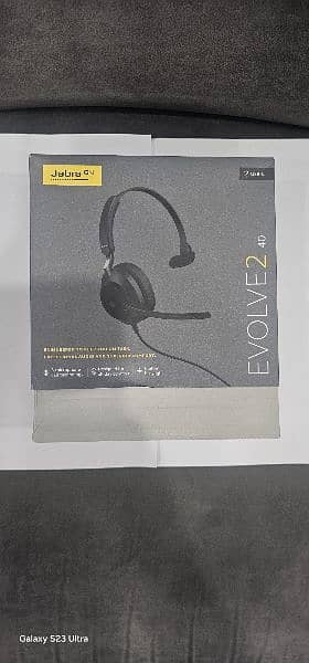 Evolve2 40& Evolve2Wireless Stereo Office Headphones 9