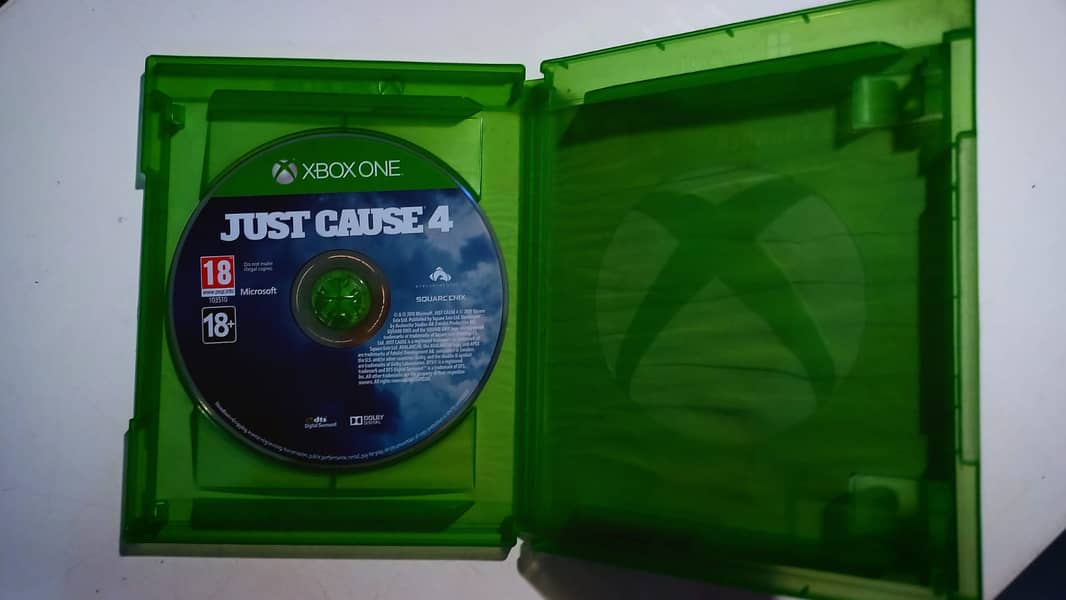 xbox one game (just cause 4) 1