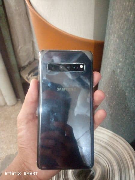 Samsung S10 5g 8 256. excellent condition 1