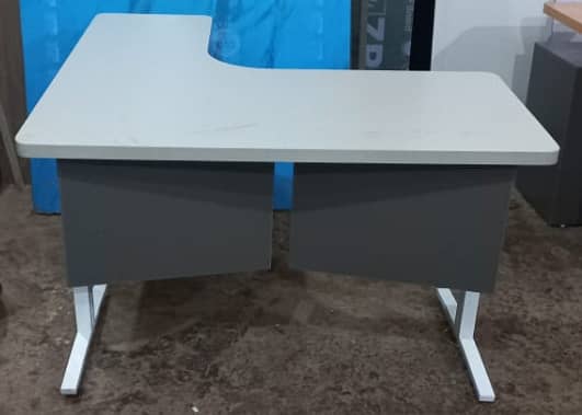Counter/chair/Computer table/Gaming/workstations/study Tables,chairs 10