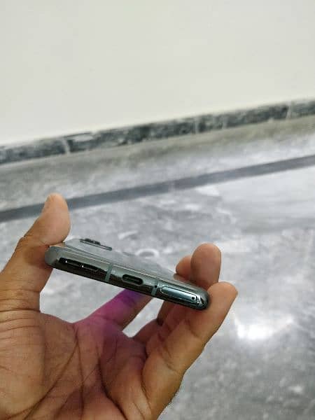 OnePlus 9 pro 12 GB Ram  256 ROM Brand New Condition 3