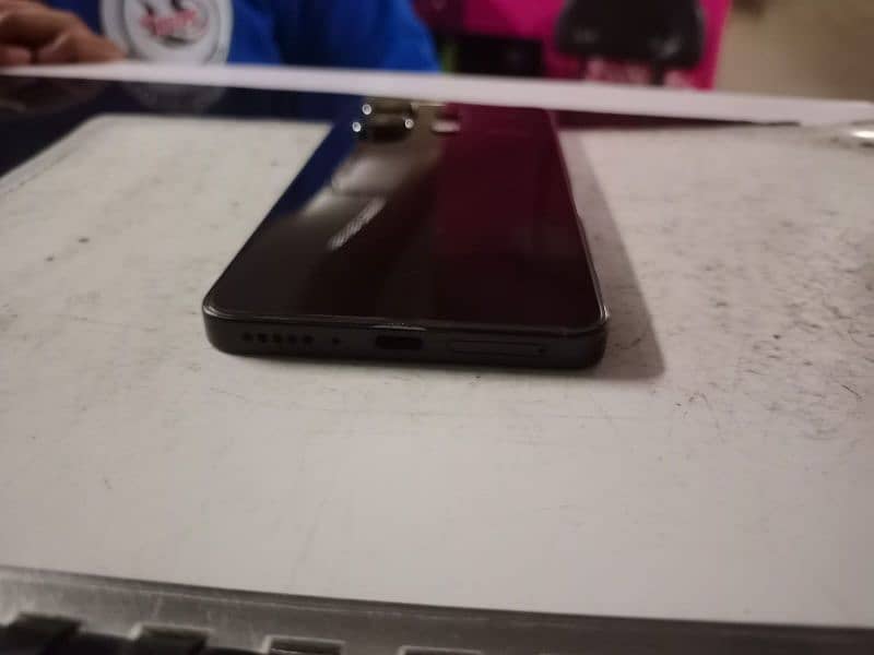 Redmi Note 13 8/256 With 11 Month Warranty 2