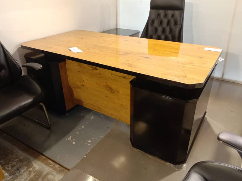 Exacutive Table, Boss Table, CEO Table, Office Furniture 9