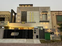 10 Marla Residential House For Sale In Sector B Block Bahria Town Lahore 0