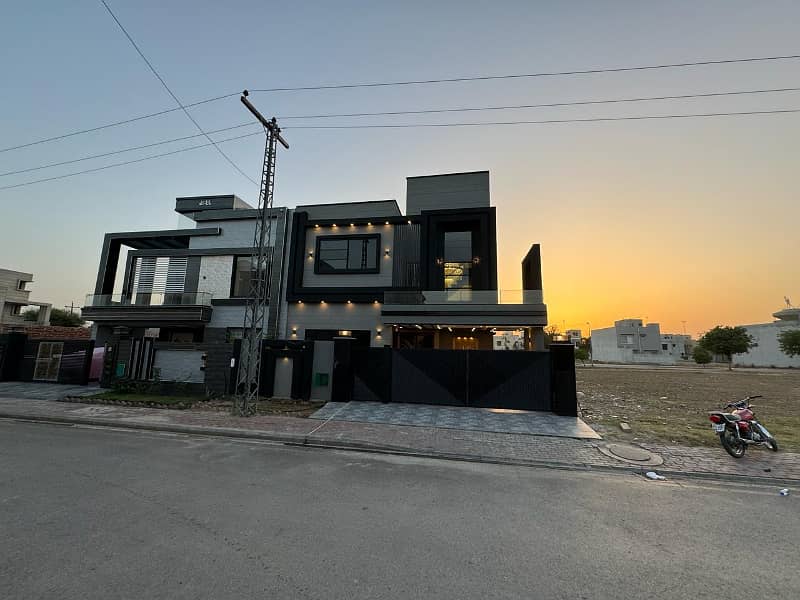 10 Marla Residential House For Sale In Talha Block Bahria Town Lahore 8