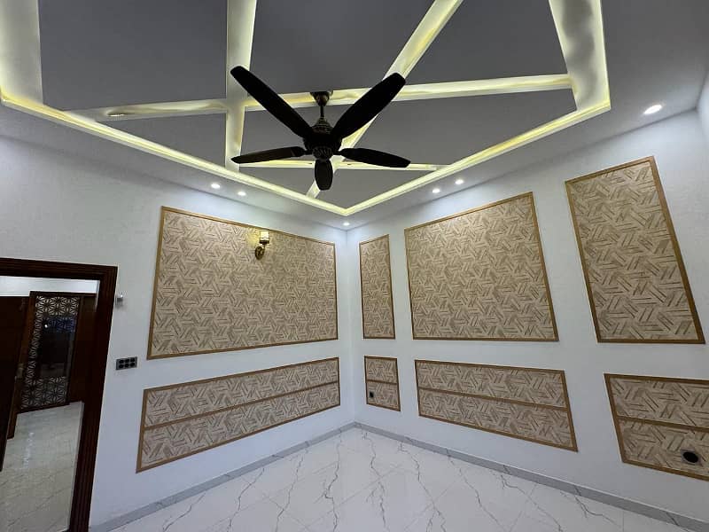 10 Marla Residential House For Sale In Talha Block Bahria Town Lahore 25