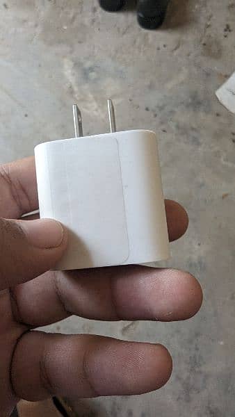 Apple 1000% orignal Stock 20W 2pin charger 2
