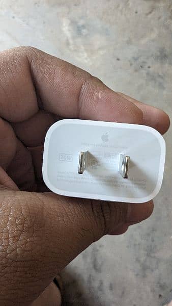 Apple 1000% orignal Stock 20W 2pin charger 3