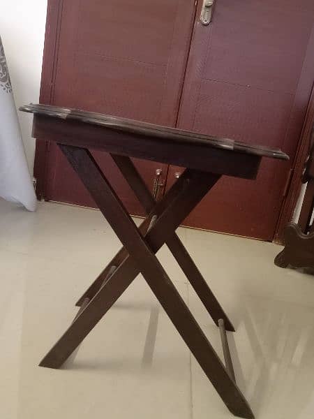 set of nesting table 2