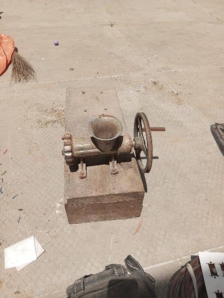 Beef Grinder with Choki for Sale 4