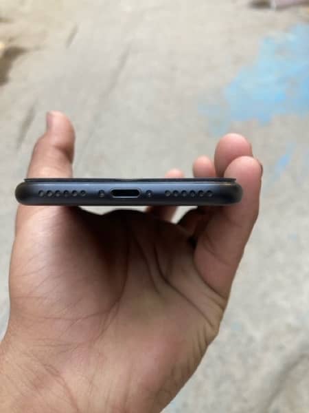 iPhone 7 10/10 condition 7