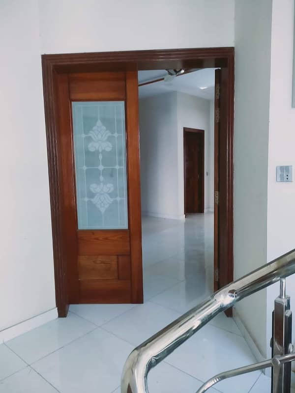 10 marla upper portion available for rent in janiper block bahria town lahore 9