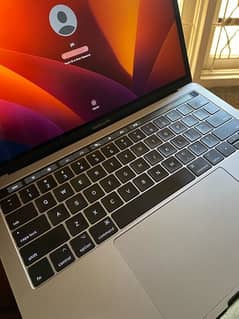 MacBook Pro 2017 13 inch