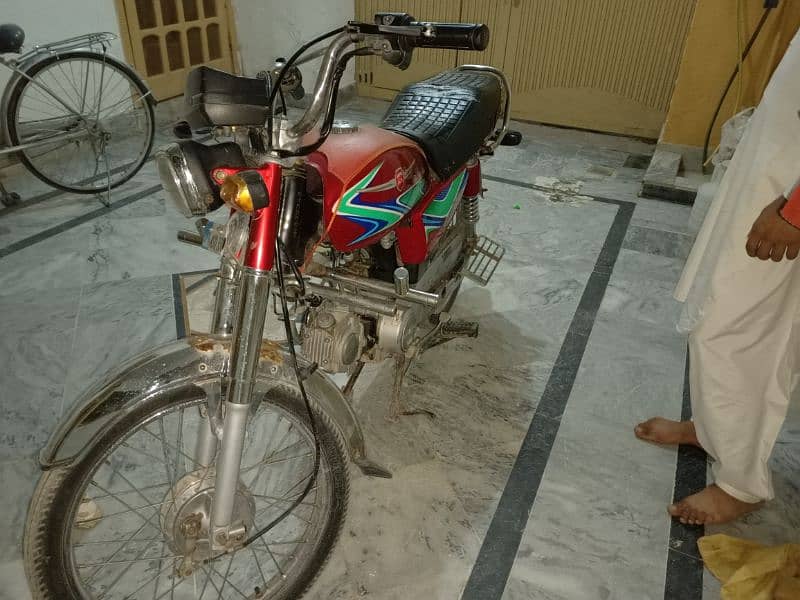 Metro Bike in good condition one hand use 2