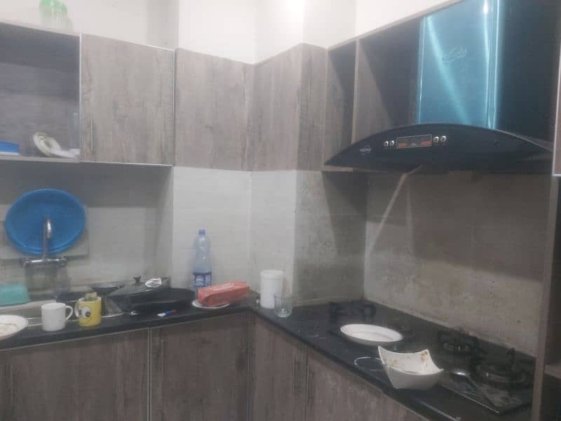 semi furnished  room for rent in sharing flat, 8