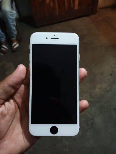 iphone 6 condition 10by7 everything is fine 4