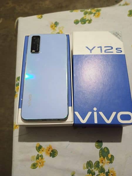 vivo y 12 s condition 10/9 each and every thing is fine 5