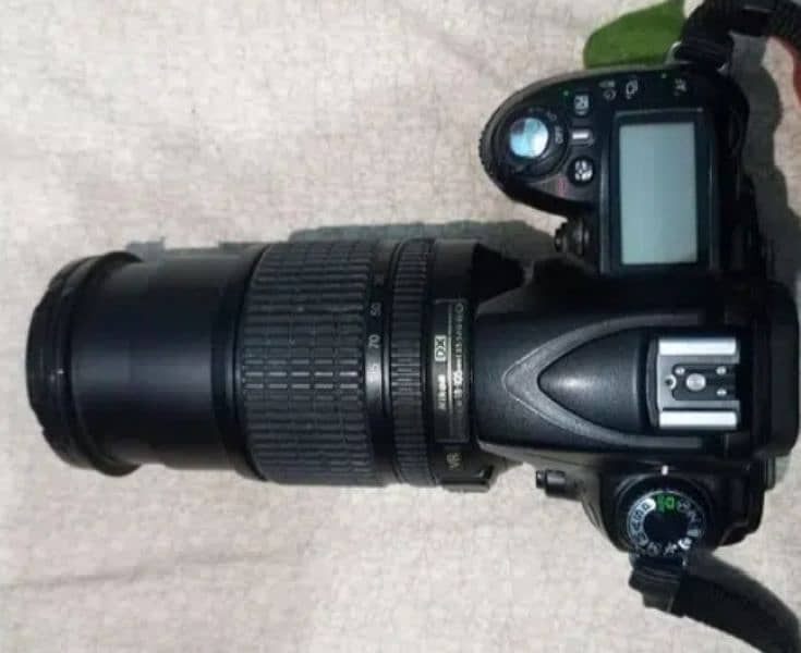 Nikon D90 DSLR camera. 9