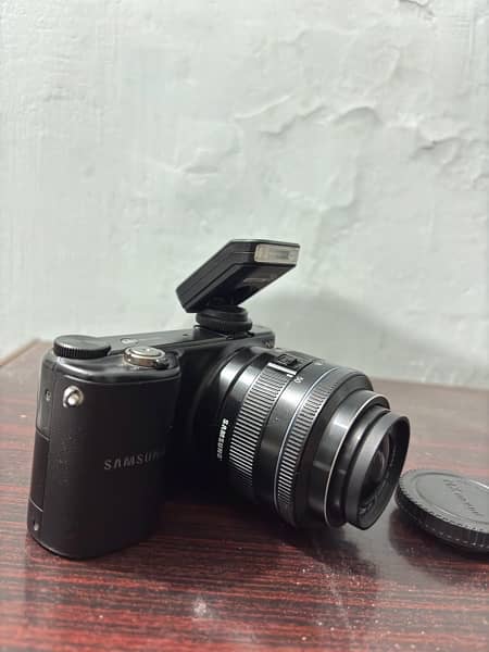Samsung Nx2000 SmartCamera URGENT SALE 0
