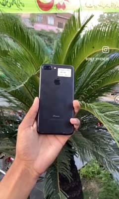 iphone 7 plus 128GB PTA Approved