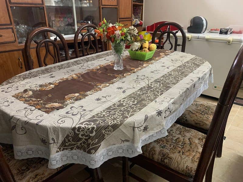 dining table with chairs (price is final no discount no behas) 0
