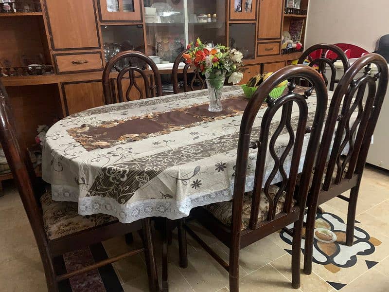 dining table with chairs (price is final no discount no behas) 1